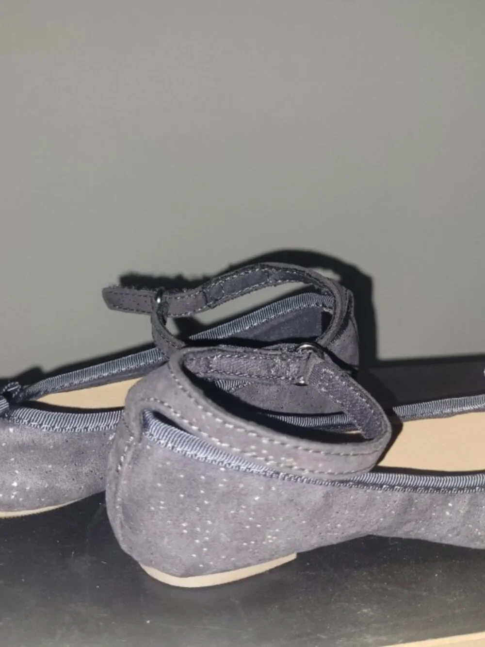 Old Navy brand Girl's Flats Size 9